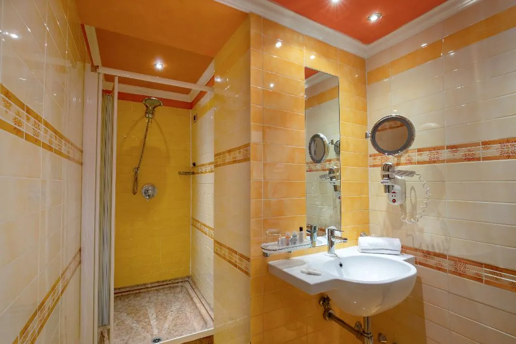 SINGLE STANDARD Room, Hotel Homs, Rome