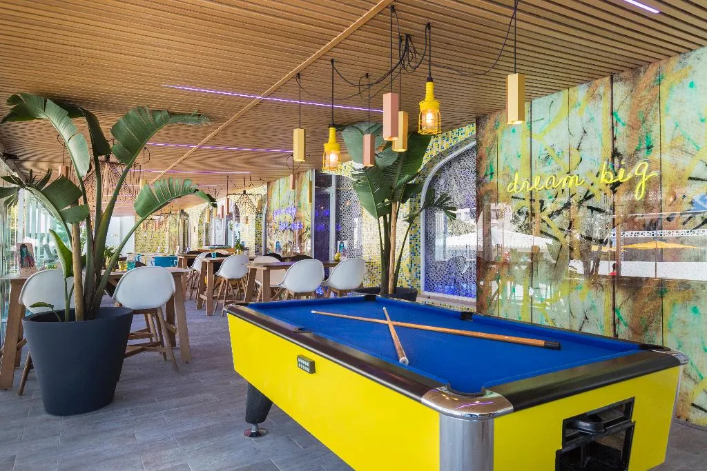 Terrace, Sotavento Club Apartments - Only Adults, Majorca