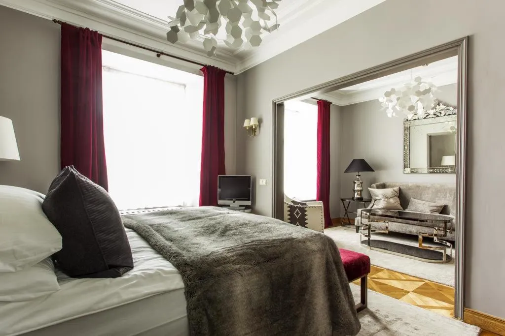 SINGLE DELUXE Room, Hotel St Petersbourg, Tallinn