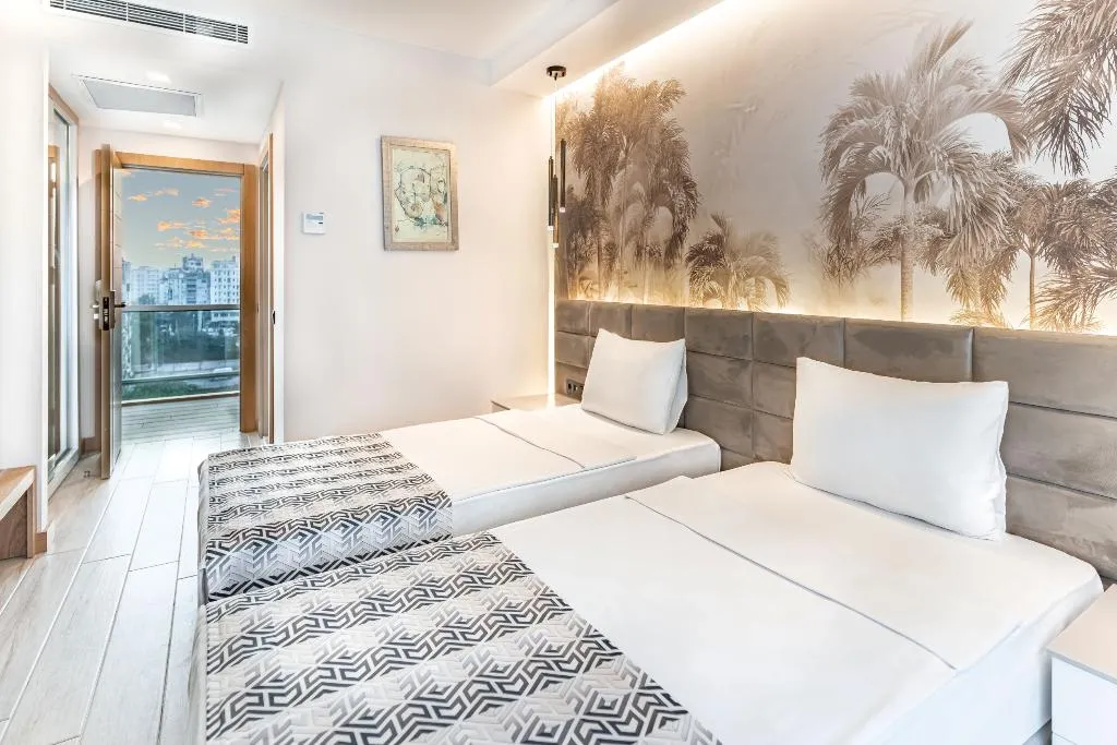 Double or Twin SIDE SEA VIEW Room, Pearly Hotel & Spa, Antalya