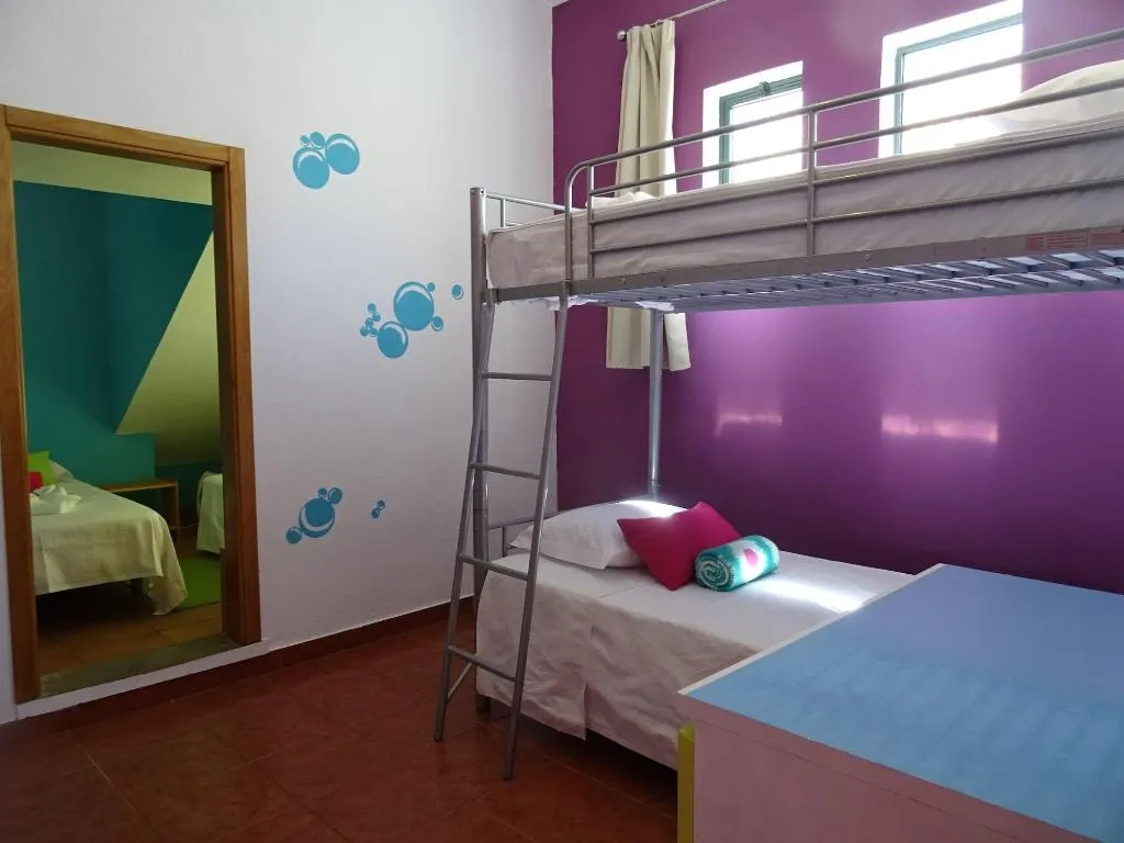 Room, Faro Beach Life Hostel, Algarve