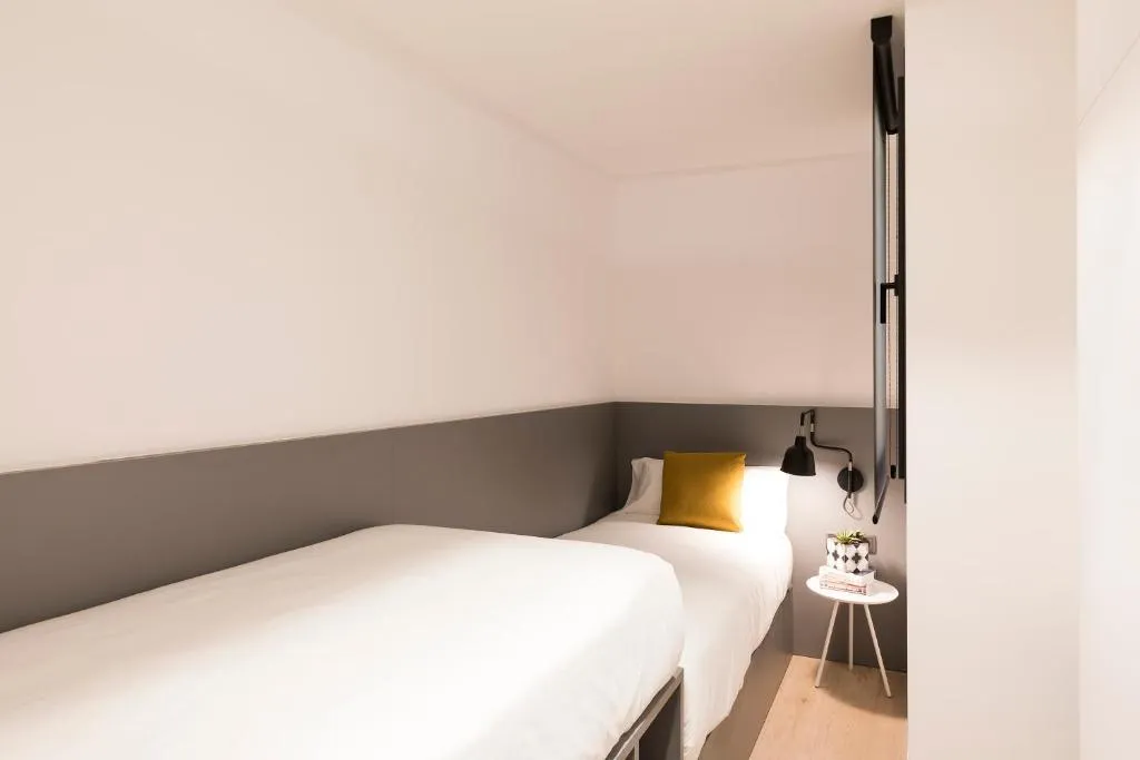 APARTMENT THREE BEDROOMS Room, Aspasios Sagrada Familia Apartments, Barcelona