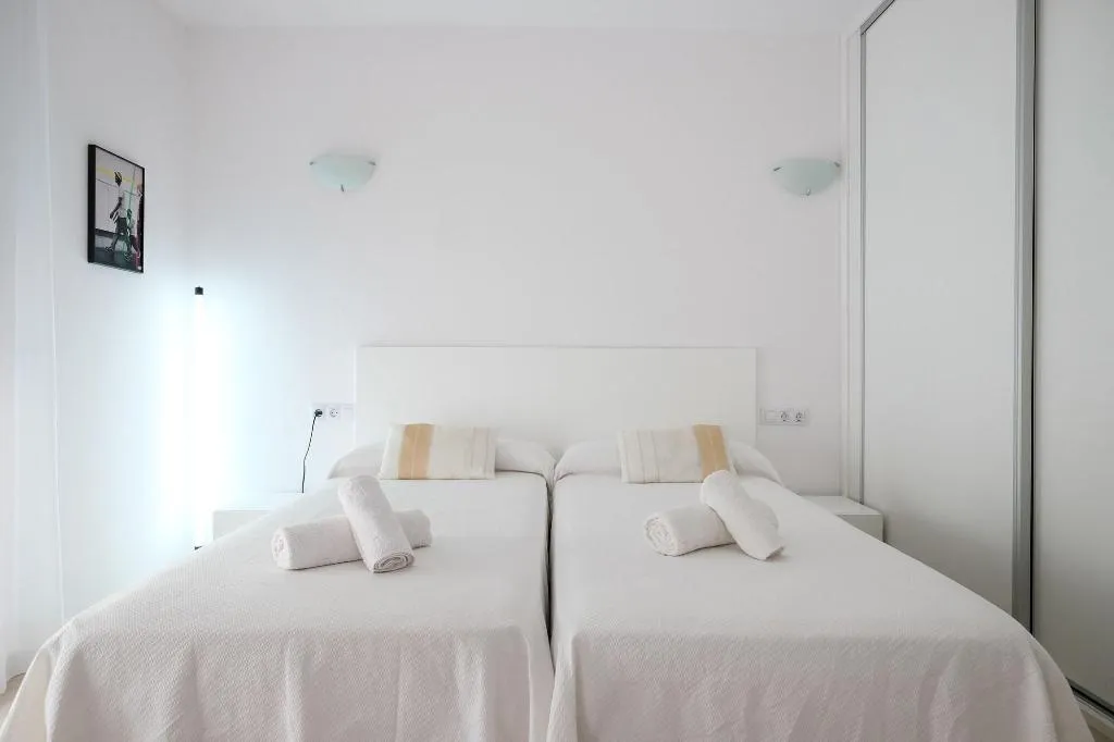 Room, S'Alamera Suites Hotel & Apartments, Ibiza