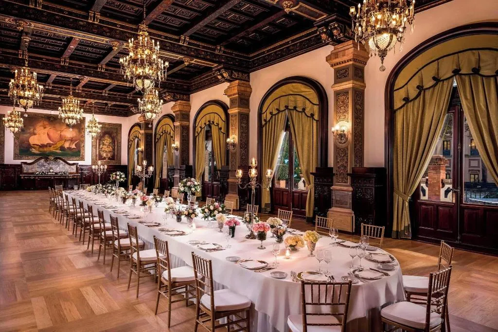 Conferences, Alfonso XIII, Seville