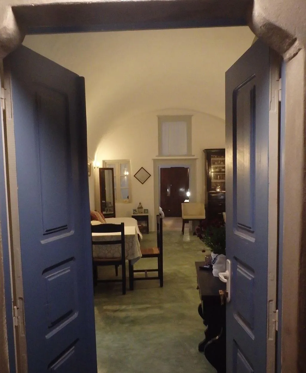 Room, Emmantina Houses, Santorini