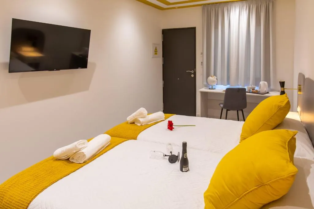 Double or Twin SUPERIOR Room, Boutique Rooms Playa Burriana, Costa Del Sol
