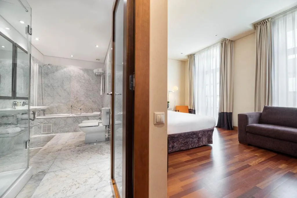 SUITE STANDARD Room, Eurostars das Artes, Porto