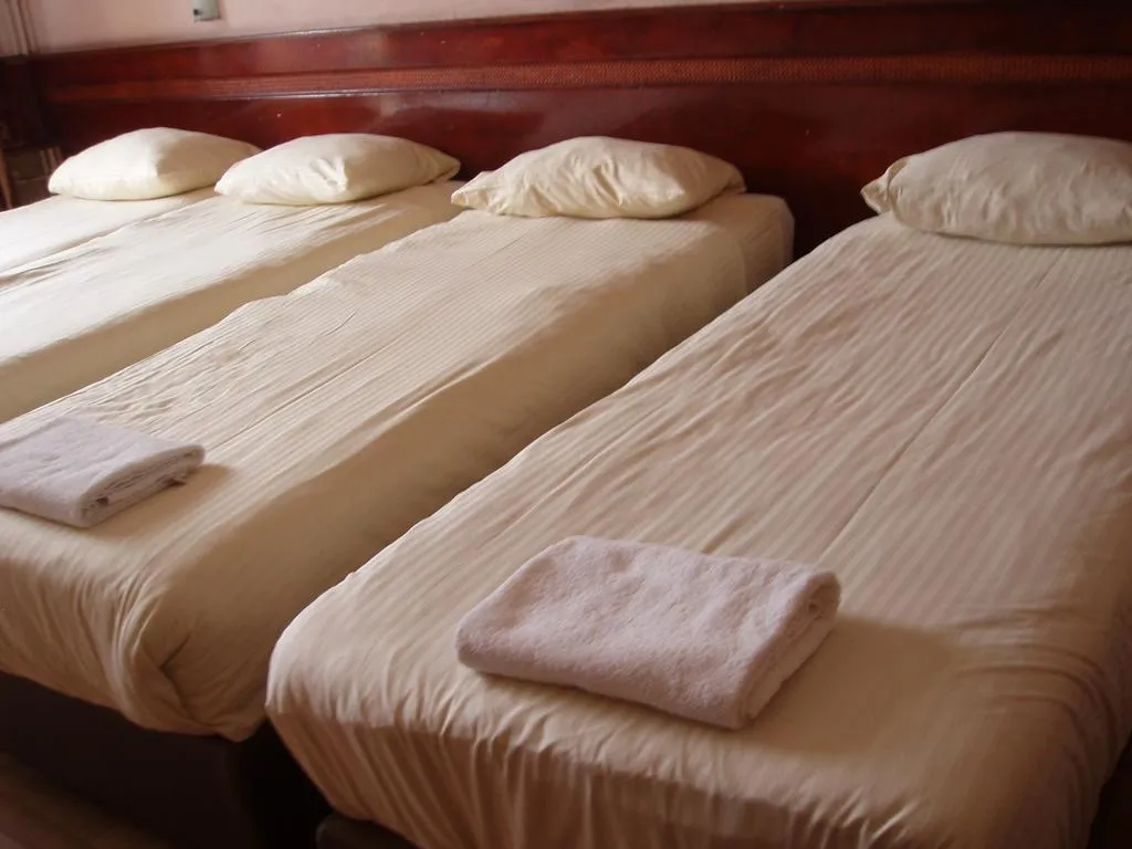 Room, Manofa, Amsterdam