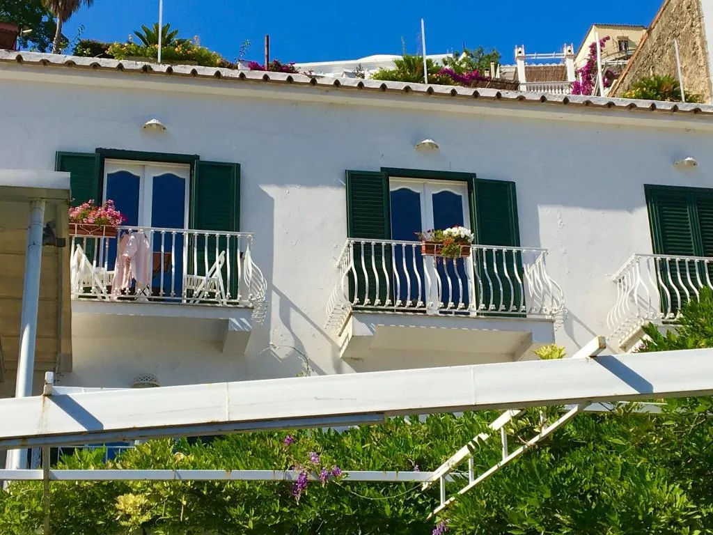 General view, Hotel Villa Delle Palme, Naples