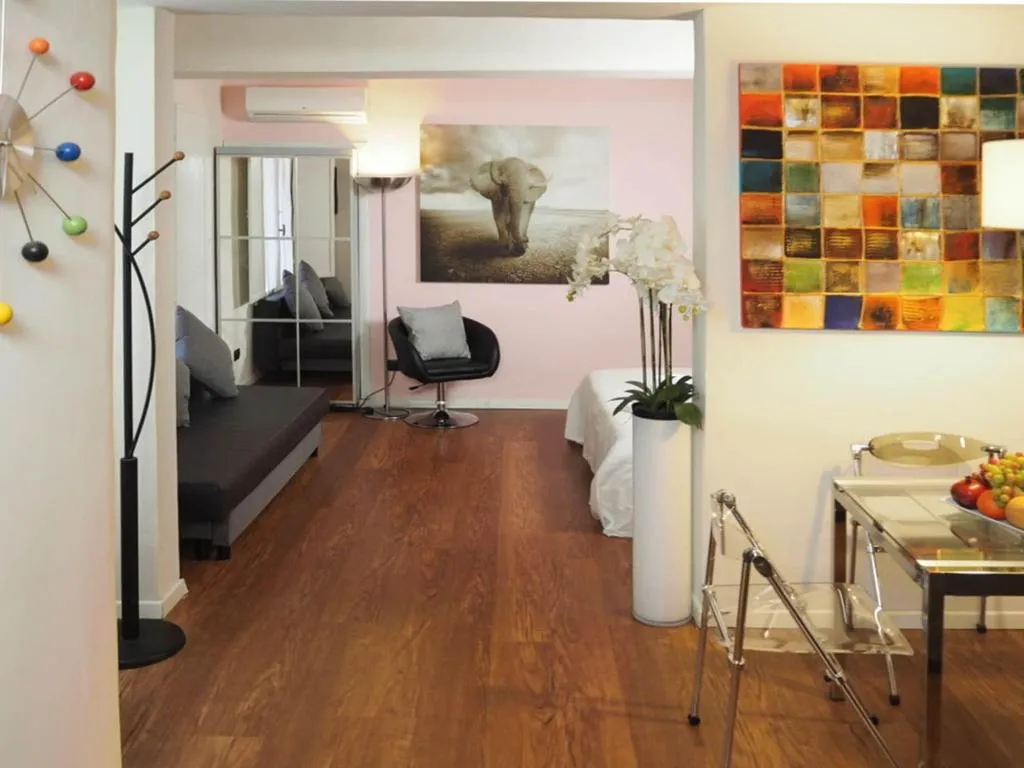 Room, Residenza 54, Florence