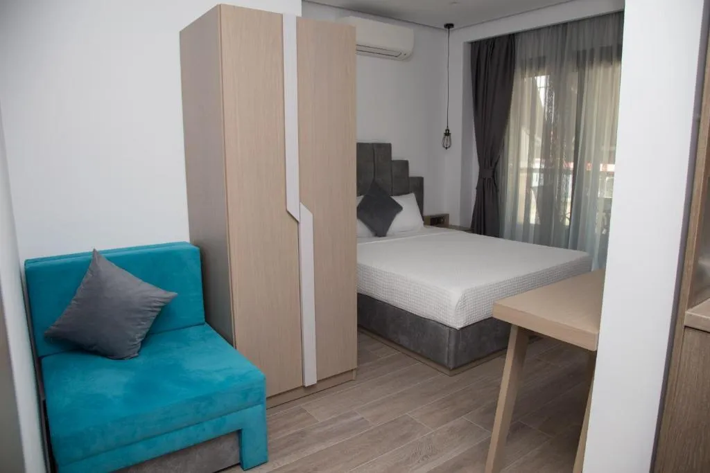DOUBLE CLASSIC Room, Amalia Rooms Sea View, Thessaloniki