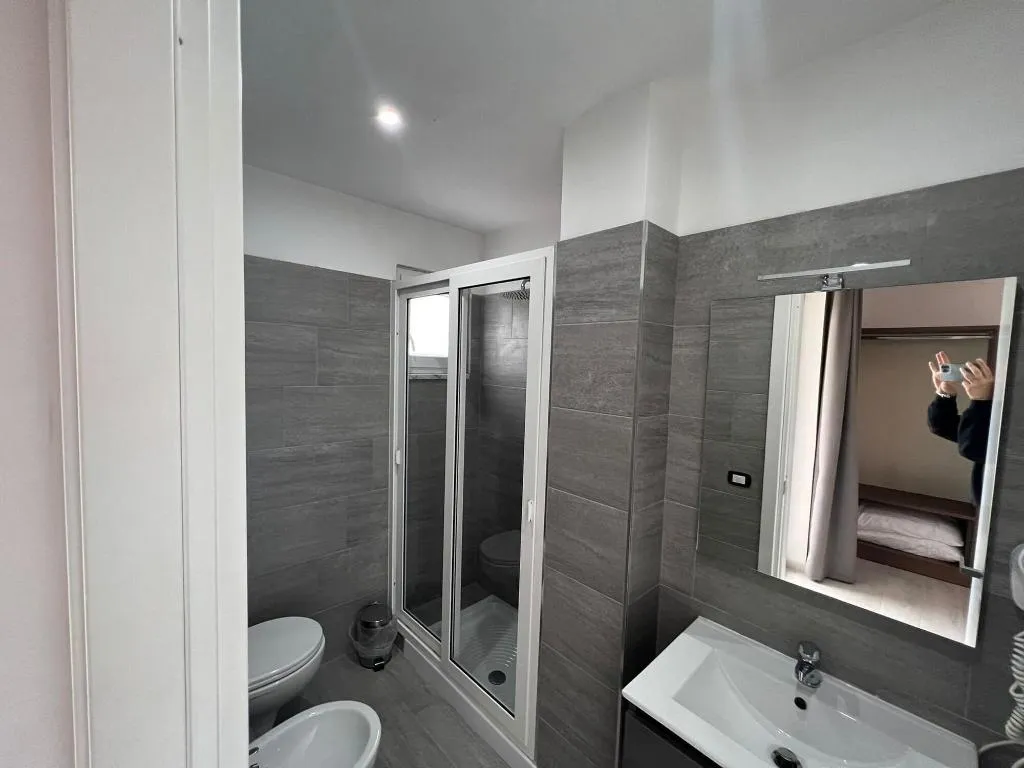 Room, Hotel La Mela, Naples