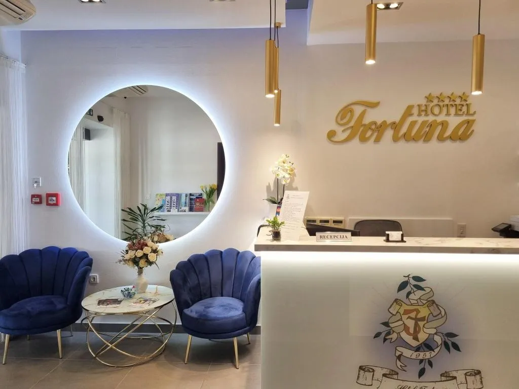Lobby, Fortuna, Split