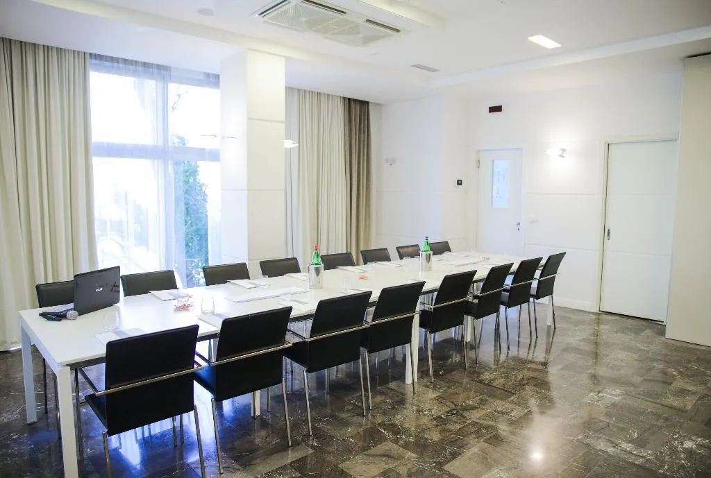 Conferences, Palace Hotel, Naples