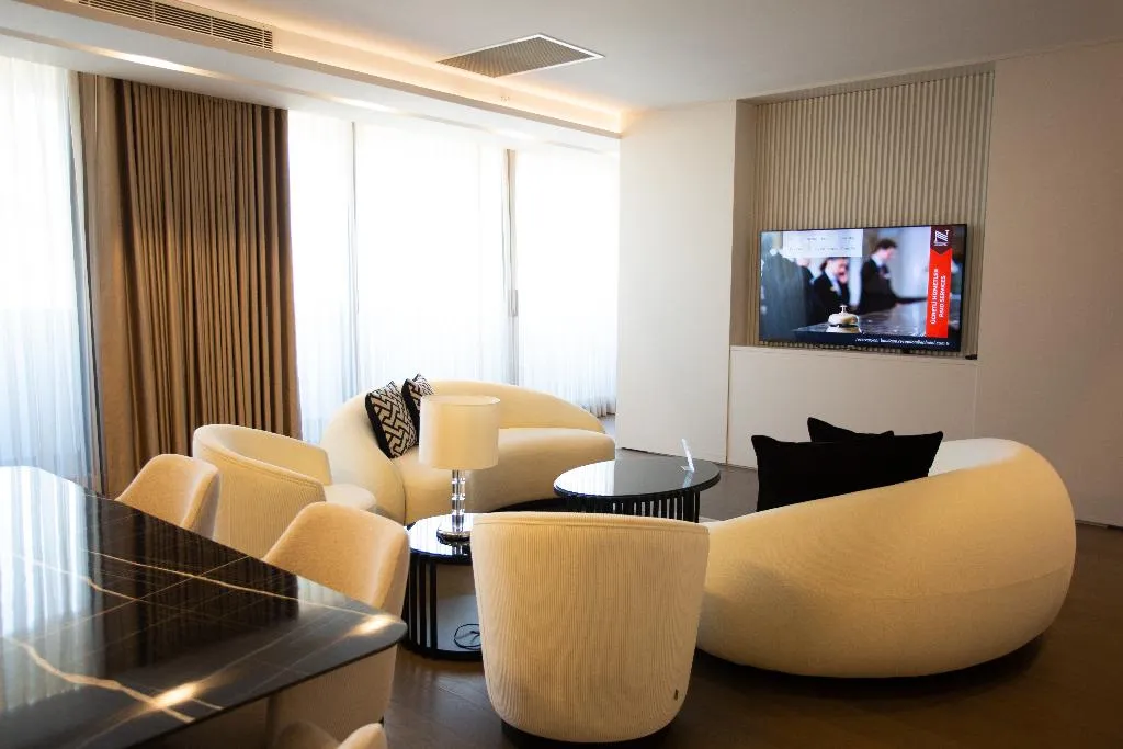 SUITE KING SIZE BED Room, EN Hotel Boutique Izmir, Izmir