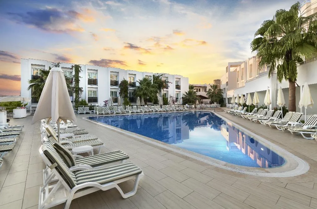 Pool, Club Hotel Shark, Bodrum
