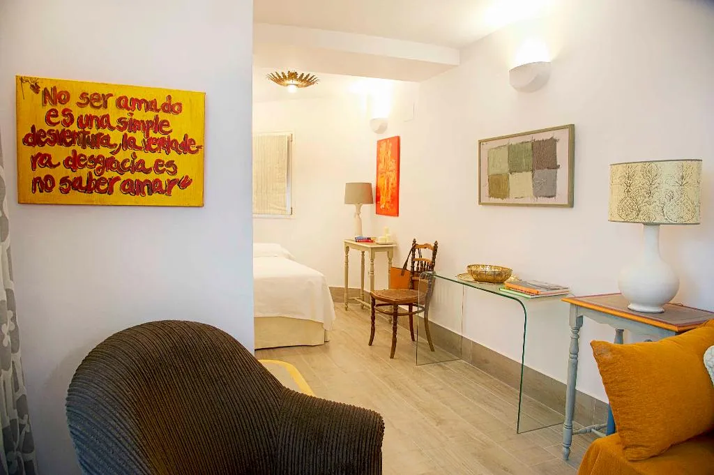 APARTMENT DELUXE Room, Overland Suites Catedral Luxury Apartments, Seville