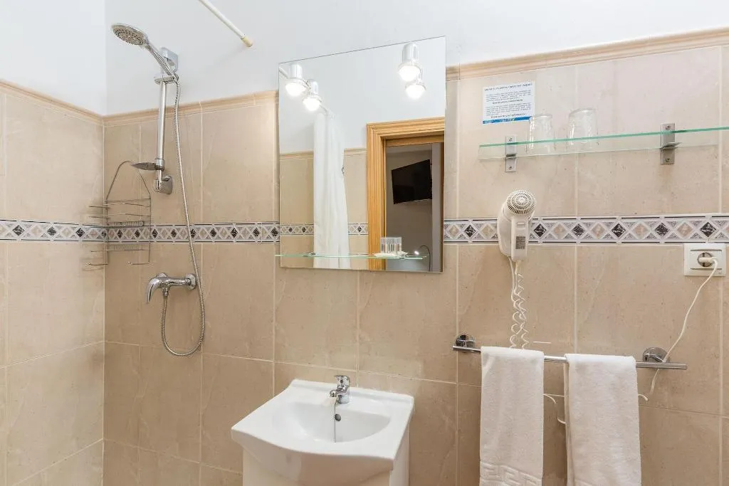 Room, Guadalupe Cozy Inns, Costa Del Sol