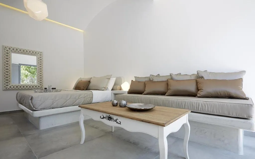 Room, Amara Suites Santorini, Santorini