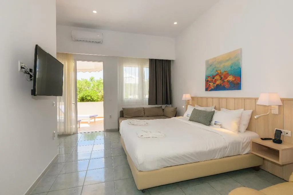 JUNIOR SUITE STANDARD Room, Iakinthos, Tsilivi Beach, Zante