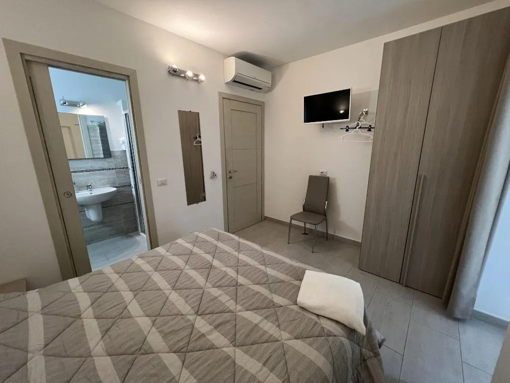 Room, Al Mare Da Francesca, Olbia
