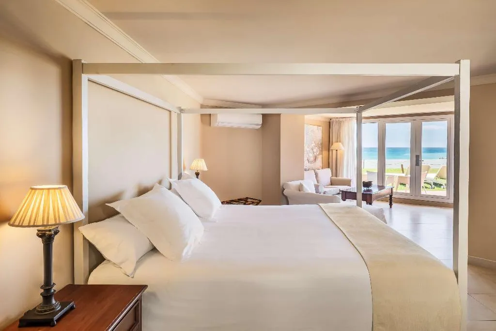 DOUBLE STANDARD Room, Hotel Guadalmina, Costa Del Sol