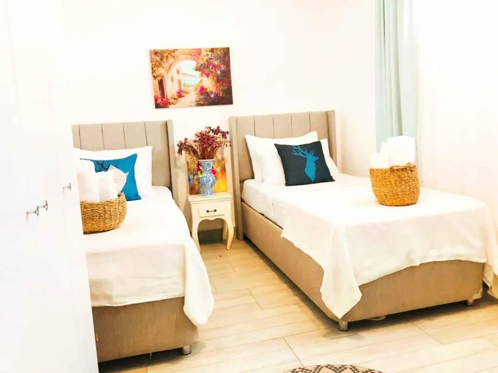 TRIPLE THREE BEDS Room, Beyaz Kapi Boutique Hotel Alacati, Izmir