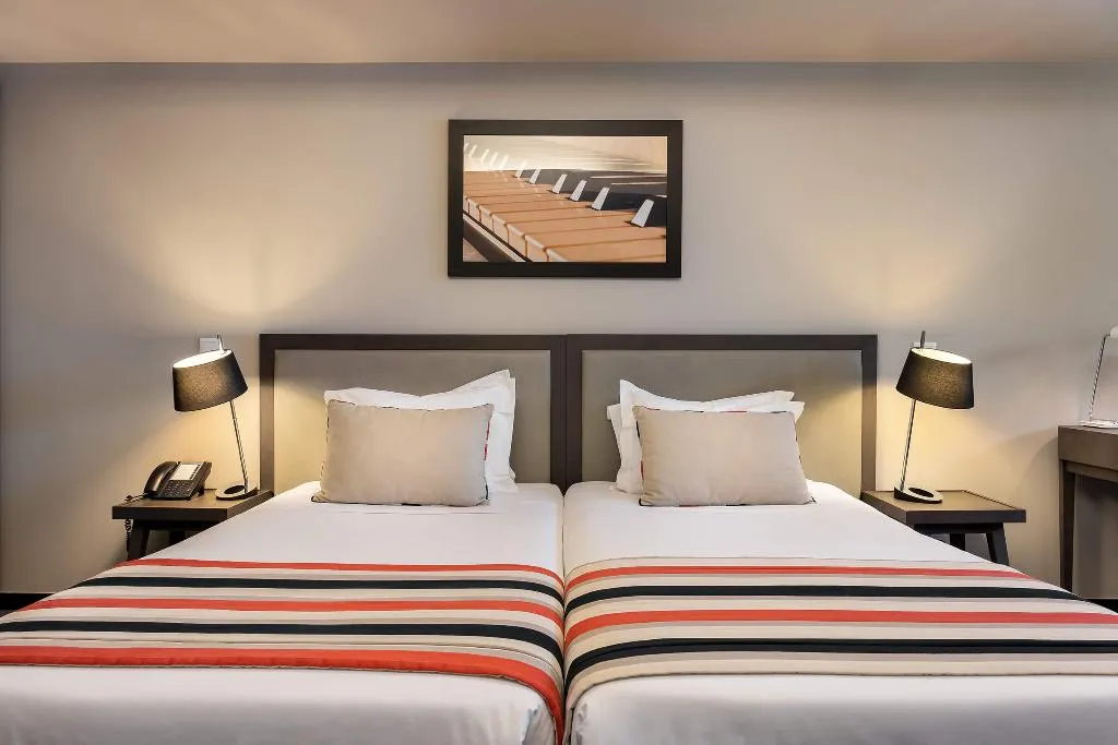 DOUBLE SINGLE USE CLASSIC Room, Hotel do Chiado, Lisbon