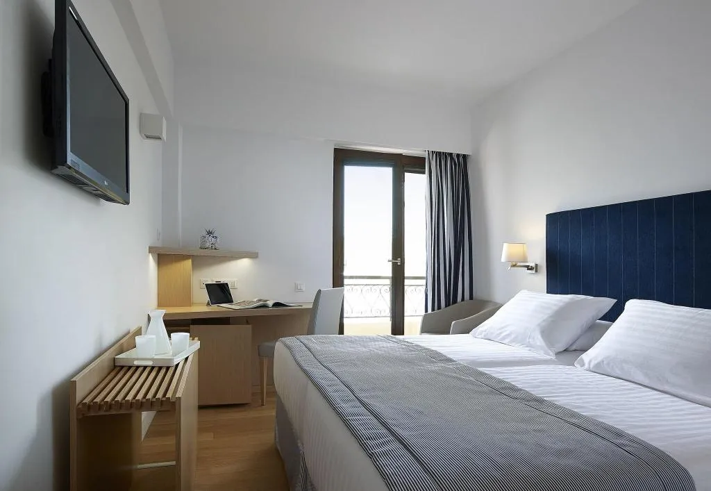 DOUBLE CLASSIC QUEEN BED Room, Porto Veneziano, Crete