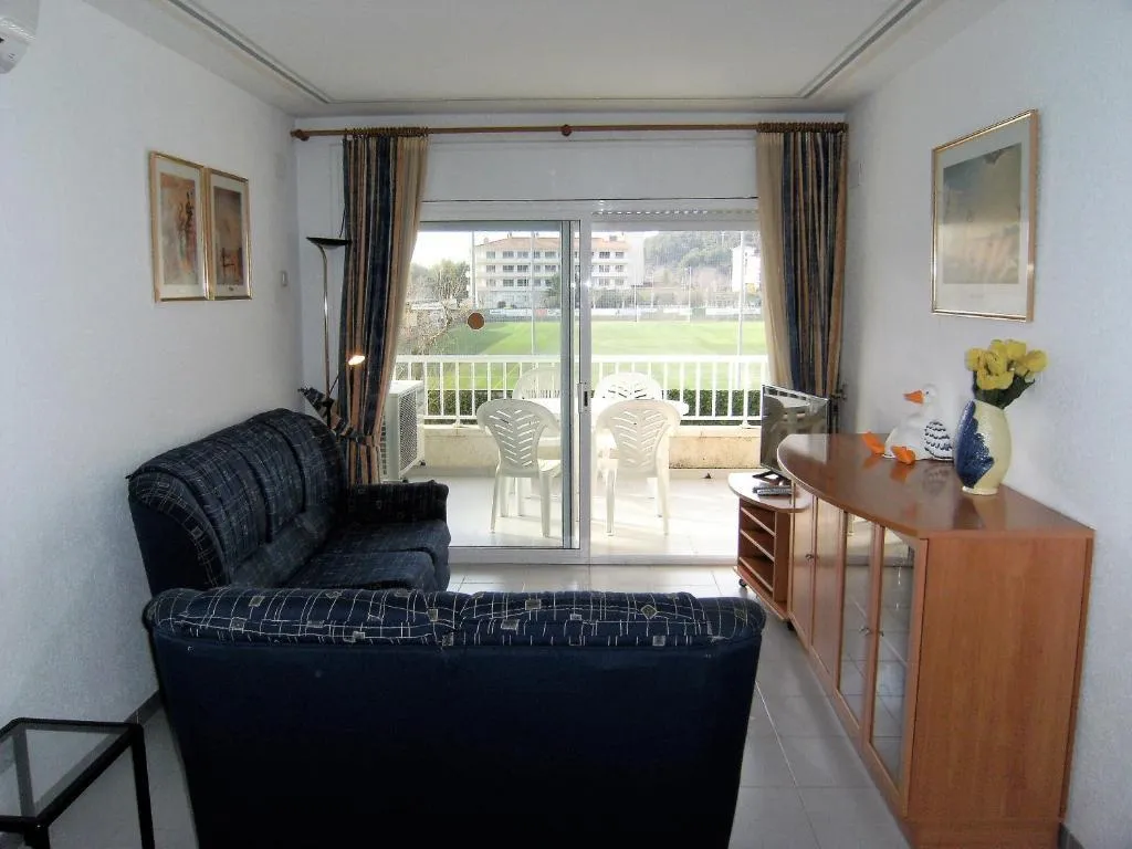 APARTMENT POOL VIEW TWO BEDROOMS Room, Illa Mar d'Or, Costa Brava