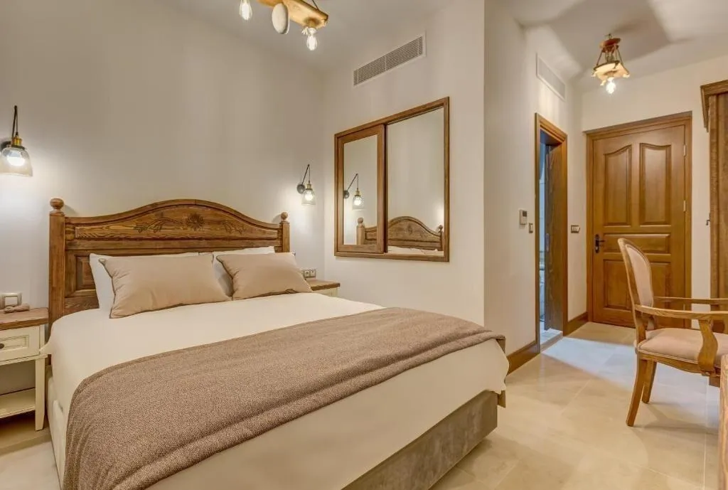 Room, Navali̇a Otel, Izmir