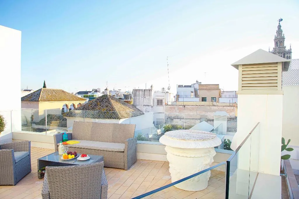 General view, Overland Suites Catedral Luxury Apartments, Seville