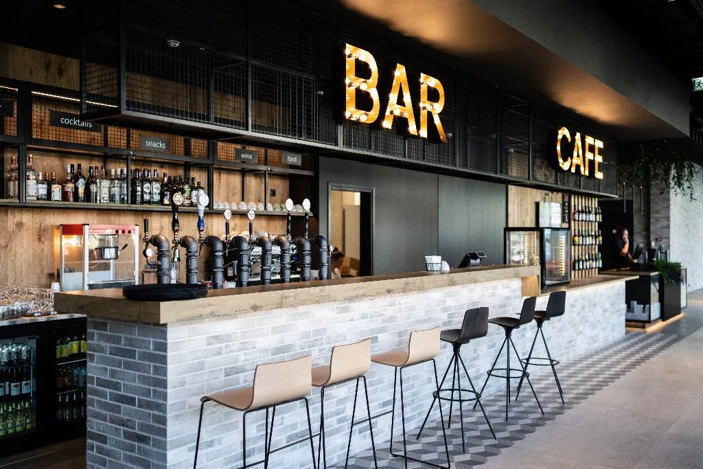 Bar, ibis Tallinn Center, Tallinn
