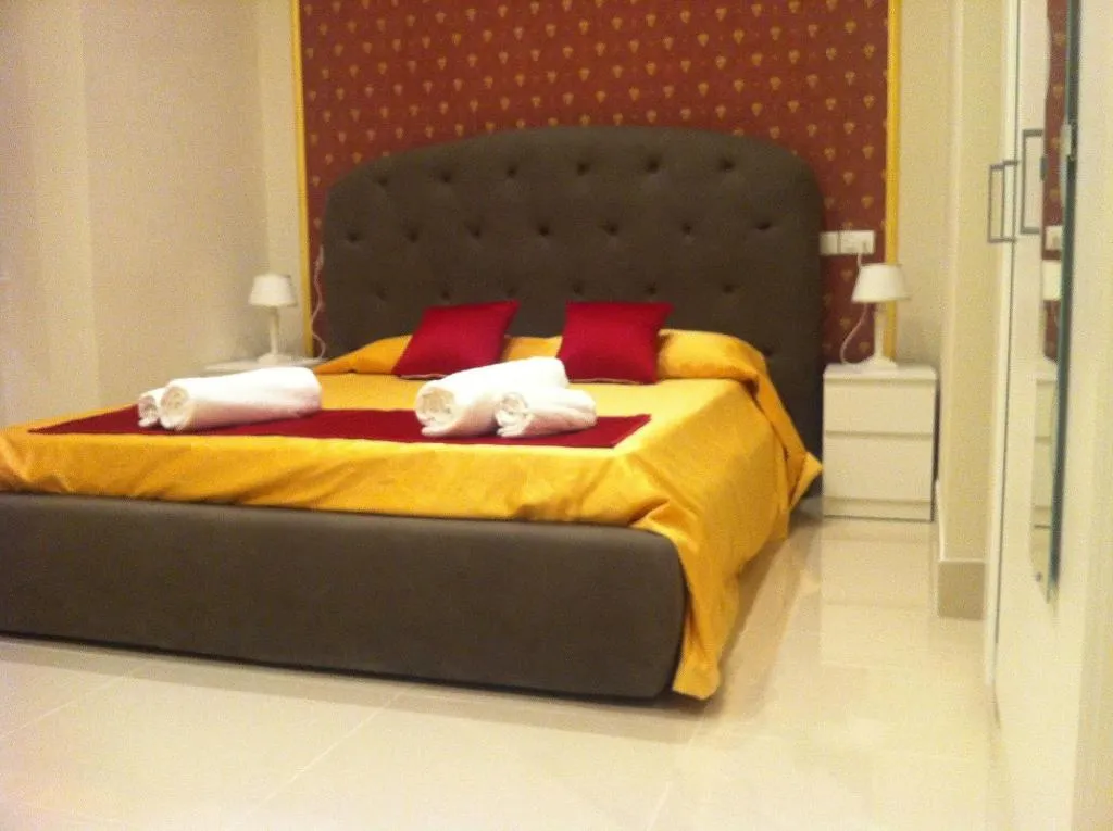 Room, Magister, Rome