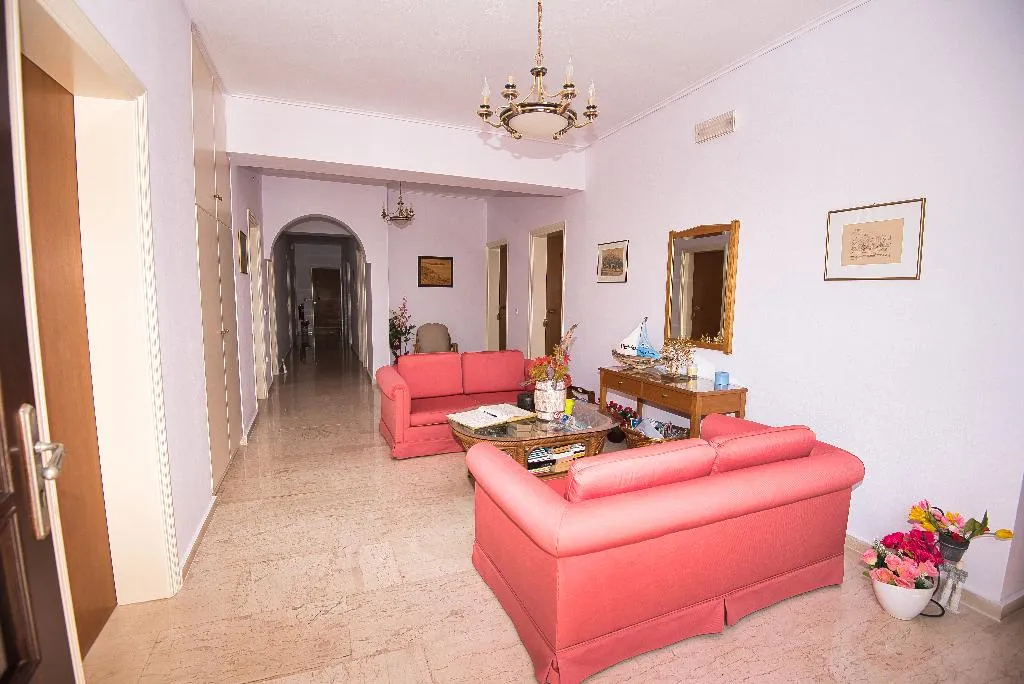 Lobby, Irini's Rooms Fteoura, Santorini