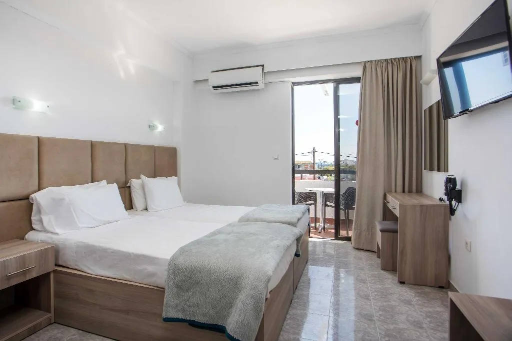 STUDIO GARDEN VIEW Room, Butterfly Studios, Rhodes