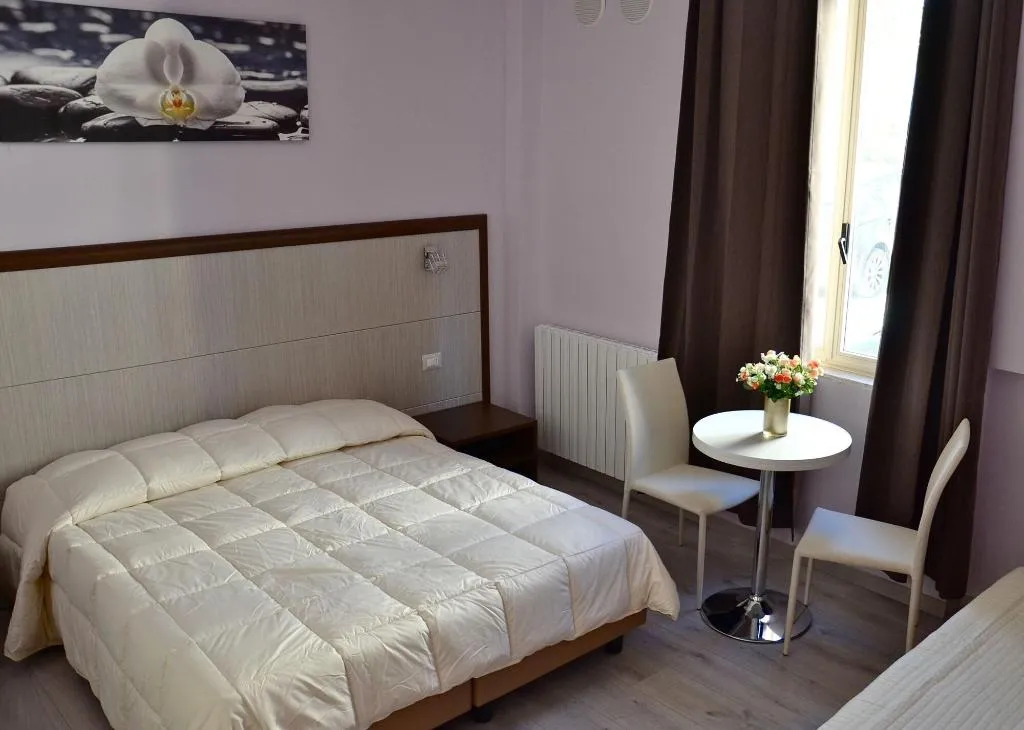 Room, Florence Stadium B&B, Florence