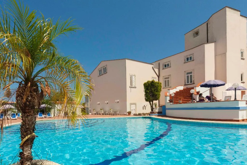 Pool, Grand Villa Politi, Catania