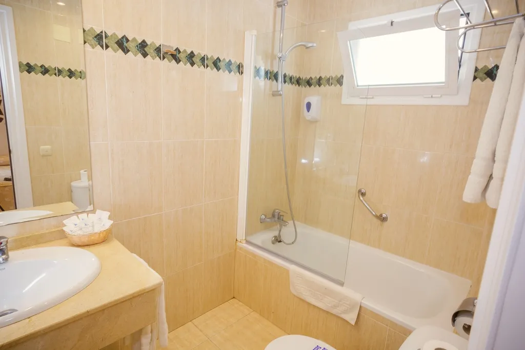 STUDIO CAPACITY 2 Room, Puerto Azul Marbella, Costa Del Sol
