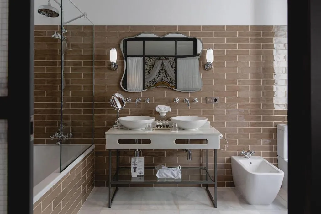 DOUBLE DELUXE KING BED Room, Gravina 51, Seville