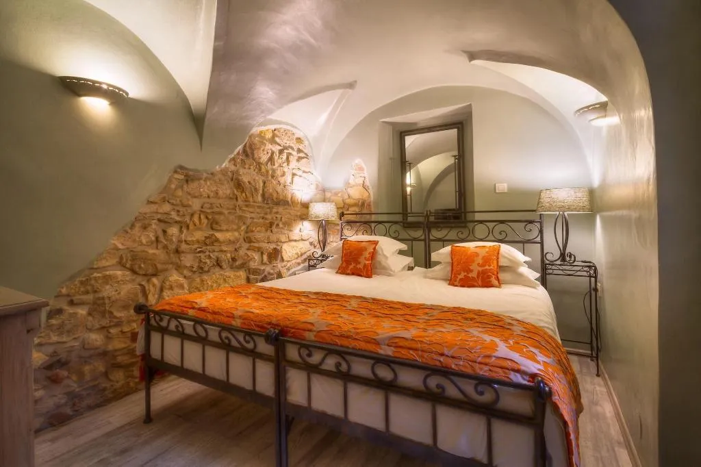 Room, Black Star Suites, Prague