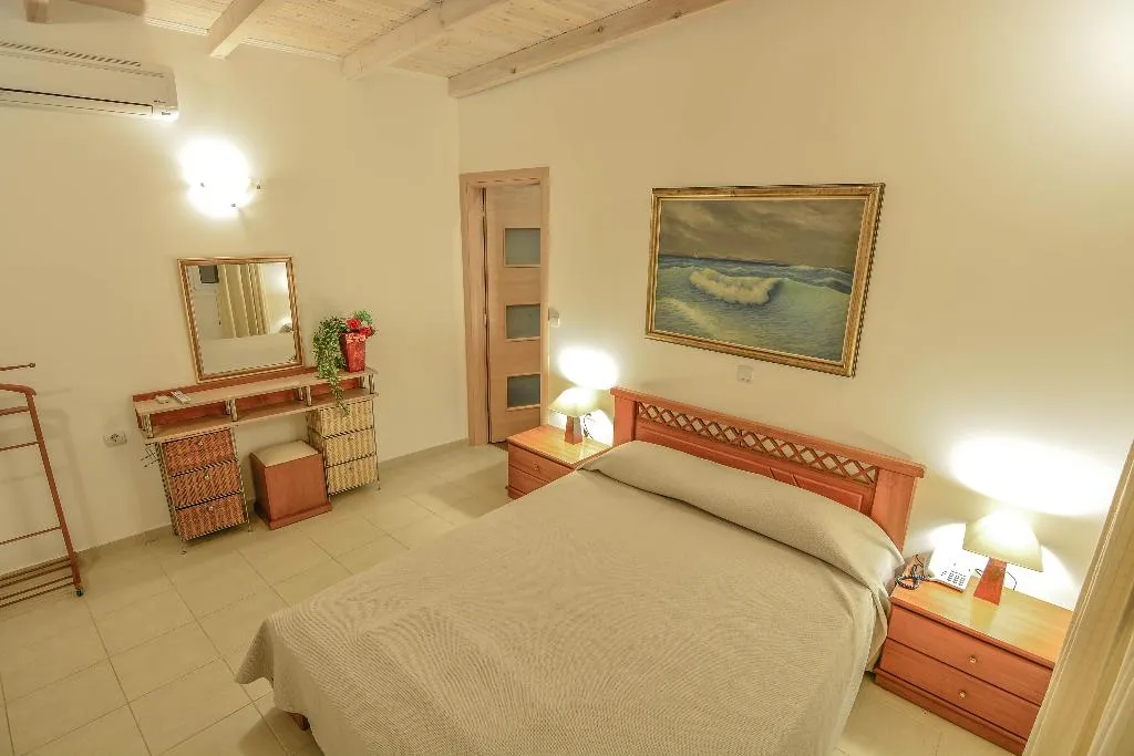 FAMILY ROOM DELUXE TWO BEDROOM Room, Green Village, Athens