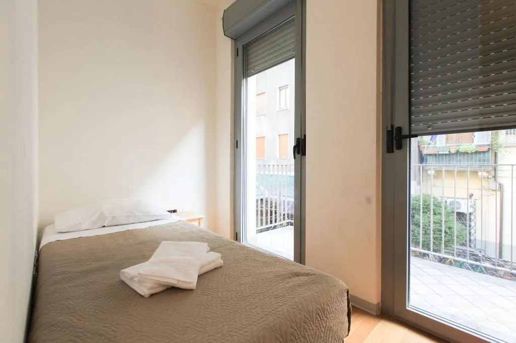 Room, Red Line Room Division, Milan