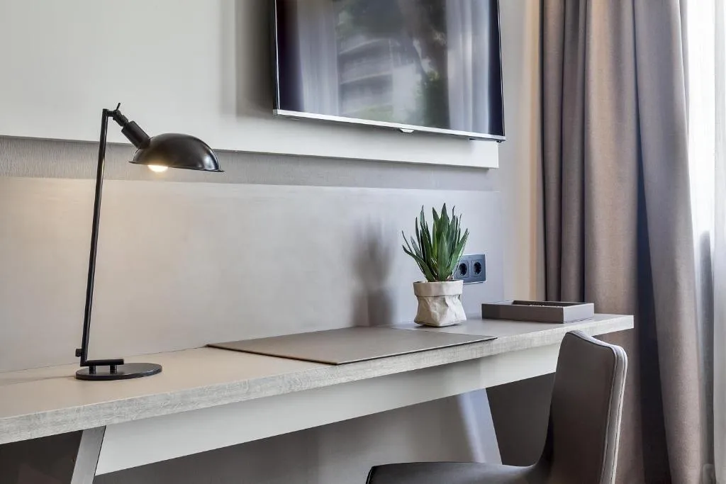 Double or Twin SUPERIOR Room, Upper Diagonal, Barcelona