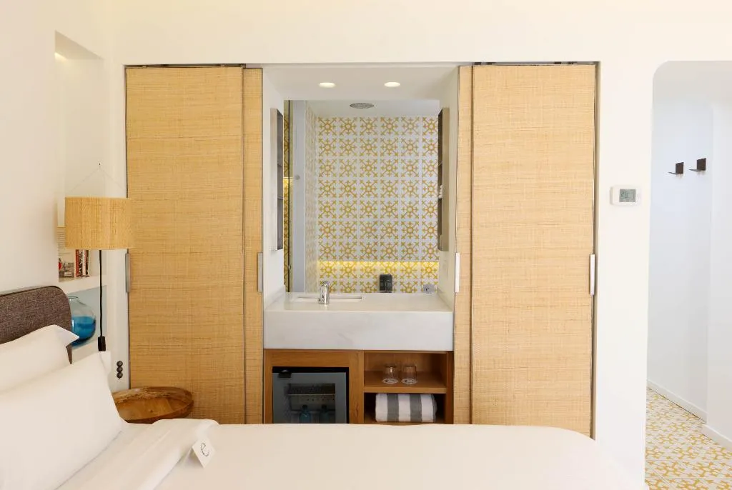 DOUBLE GARDEN VIEW Room, Hostal Spa Empuries, Costa Brava
