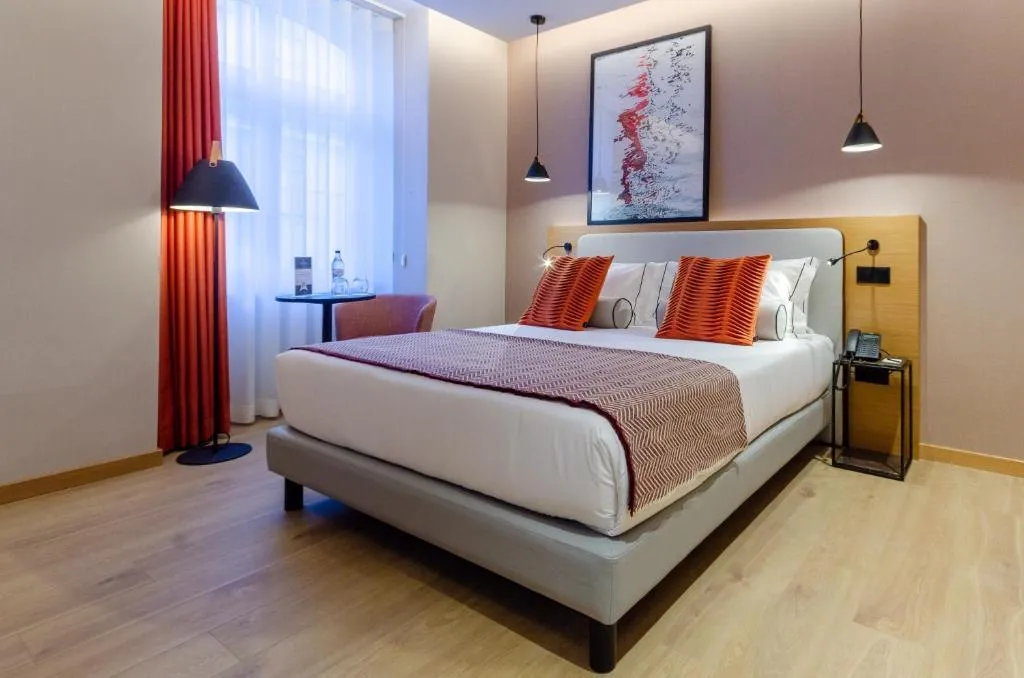 SINGLE SUPERIOR Room, Rossio Plaza Hotel, Lisbon