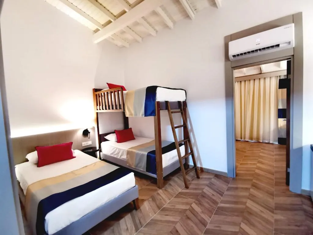 FAMILY ROOM BUNK BED Room, Crystal Flora Pearl Collection, Antalya