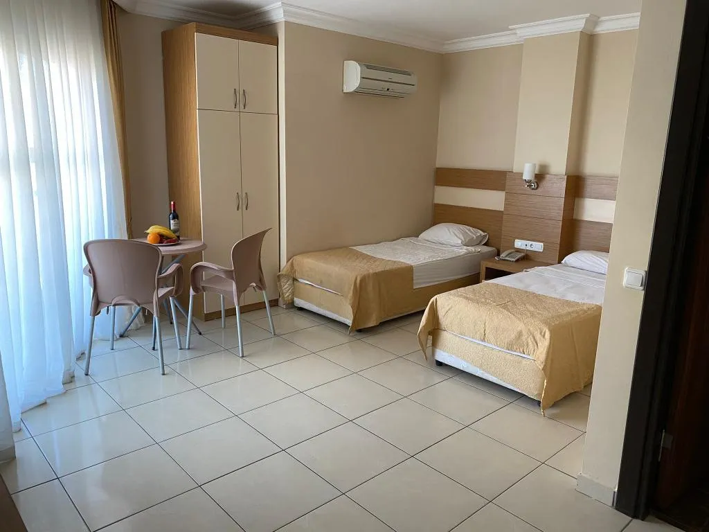 TWIN TWO BEDROOMS ONE BATHROOM Room, Green House City Hotel, Antalya