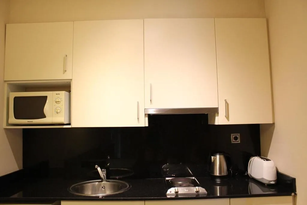 Room, Royal Marina Gardens, Barcelona