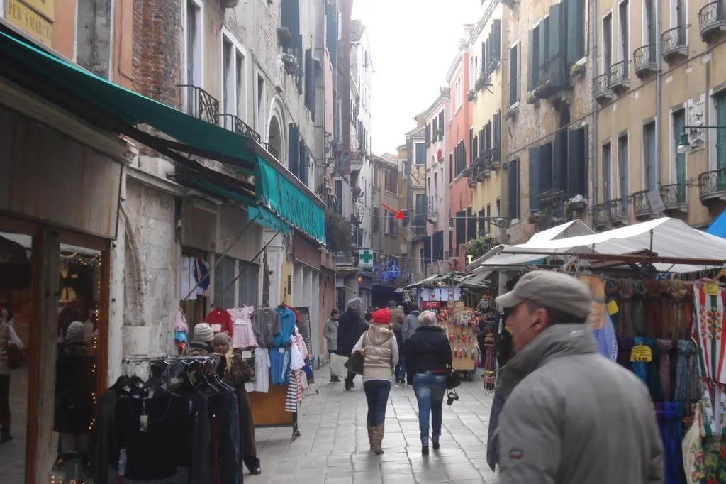 Sports and Entertainment, Venice Rainbow, Venice